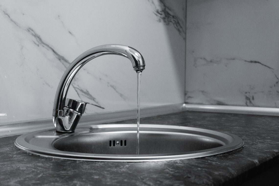 Reduce Wasted Tap Water with a Room-by-Room Family Check
