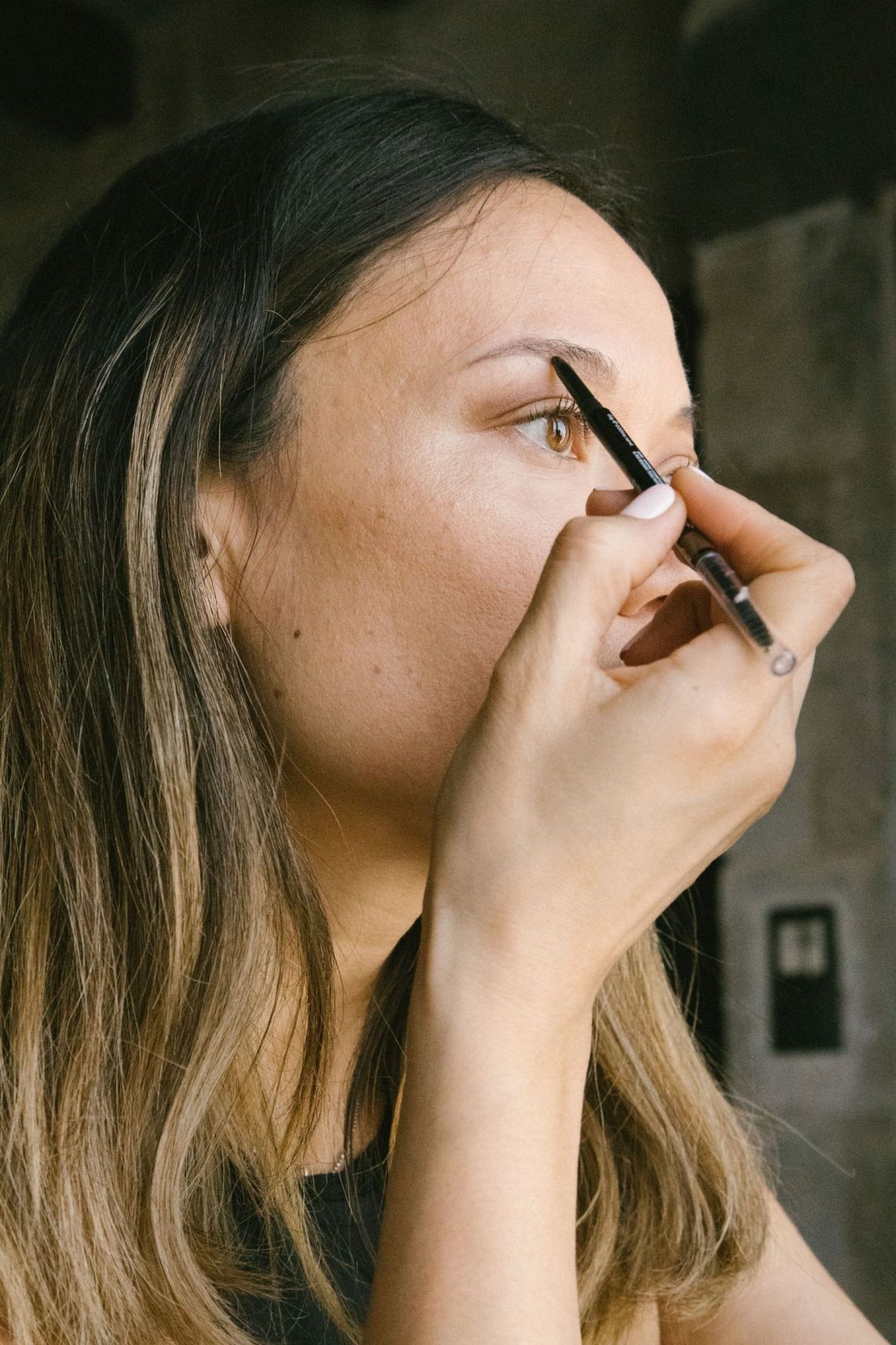 Fill Uneven Brow Gaps with Pencil Without Redrawing the Whole Brow