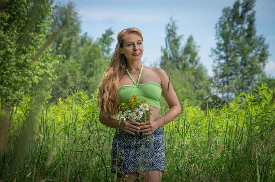 Halter Neck Tops and Dresses: Styling Guide