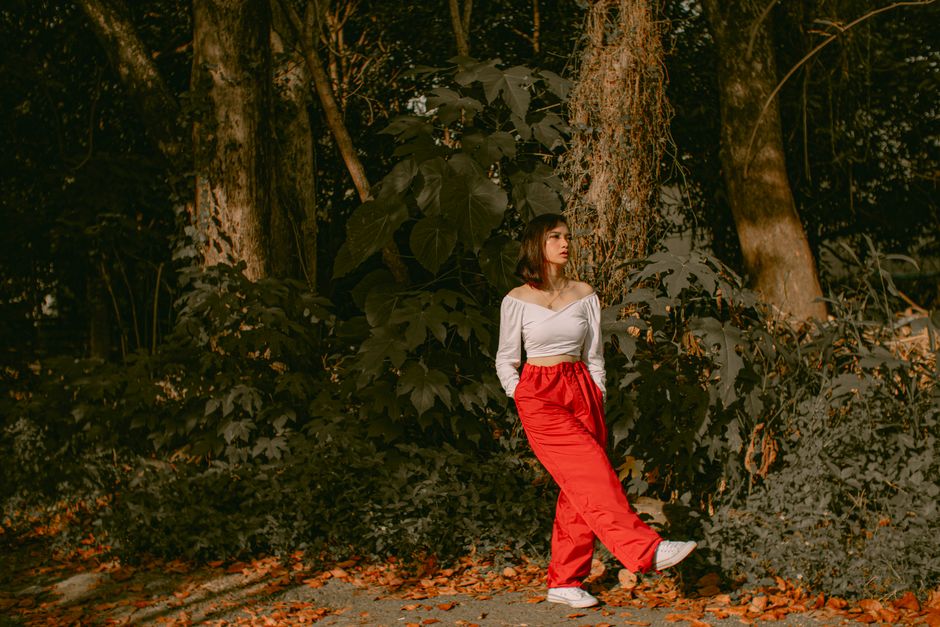 How to Wear Cargo Trousers for a Night Out