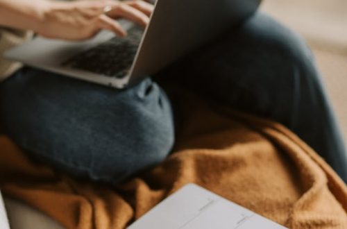 How to Create the Perfect Home Office (Even in Tiny Spaces) How to Create the Perfect Home Office (Even in Tiny Spaces)