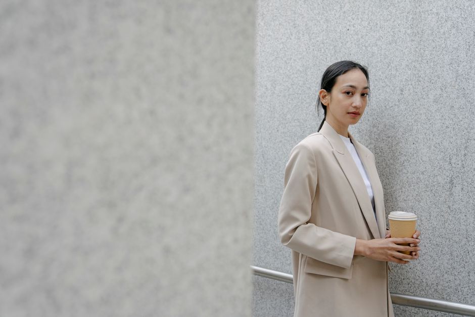Monochrome Evening Outfits That Look Polished